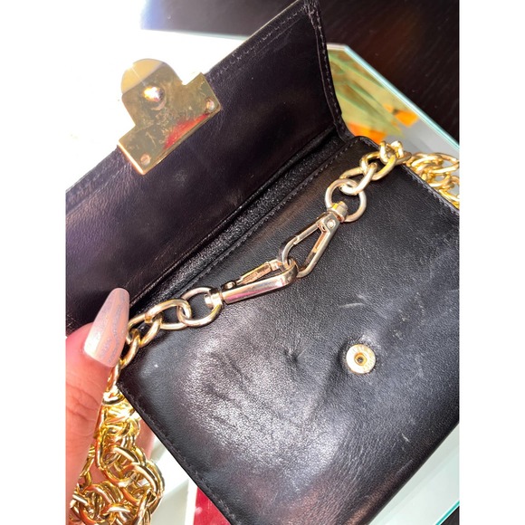 🖤💛 Authentic Givenchy Wallet 🖤💛 - Picture 9 of 10